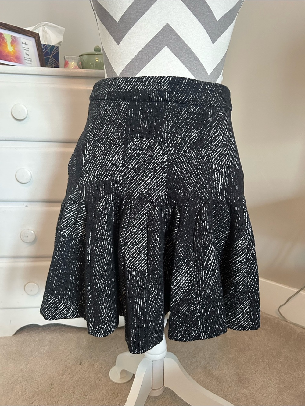Banana Republic Black and White Patterned Flared Skirt